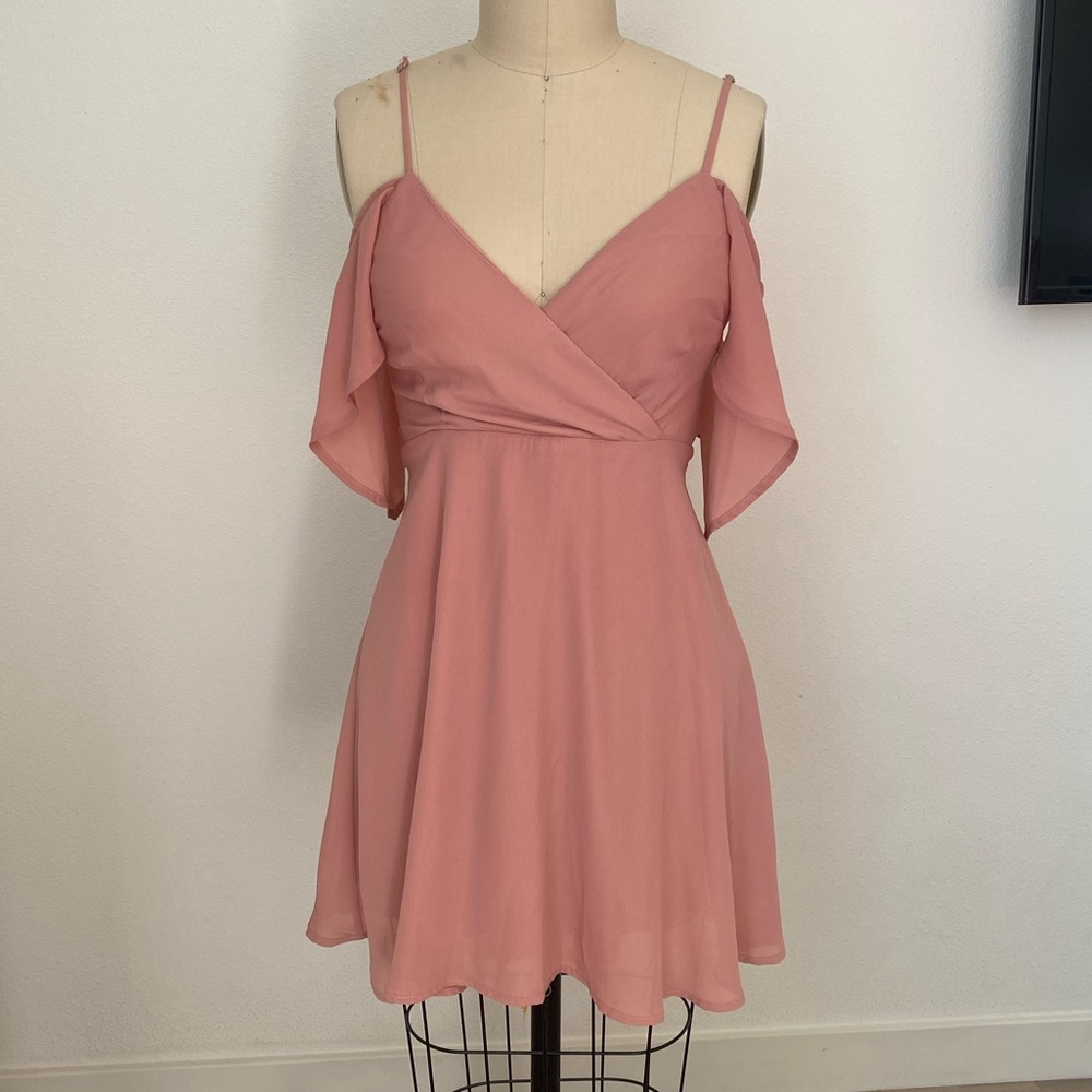 Lulus flowy surplus dress